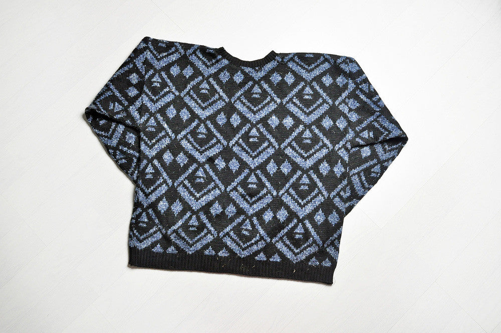 Vintage Blue/Black Diamond Pattern Knit Jumper/Sweater