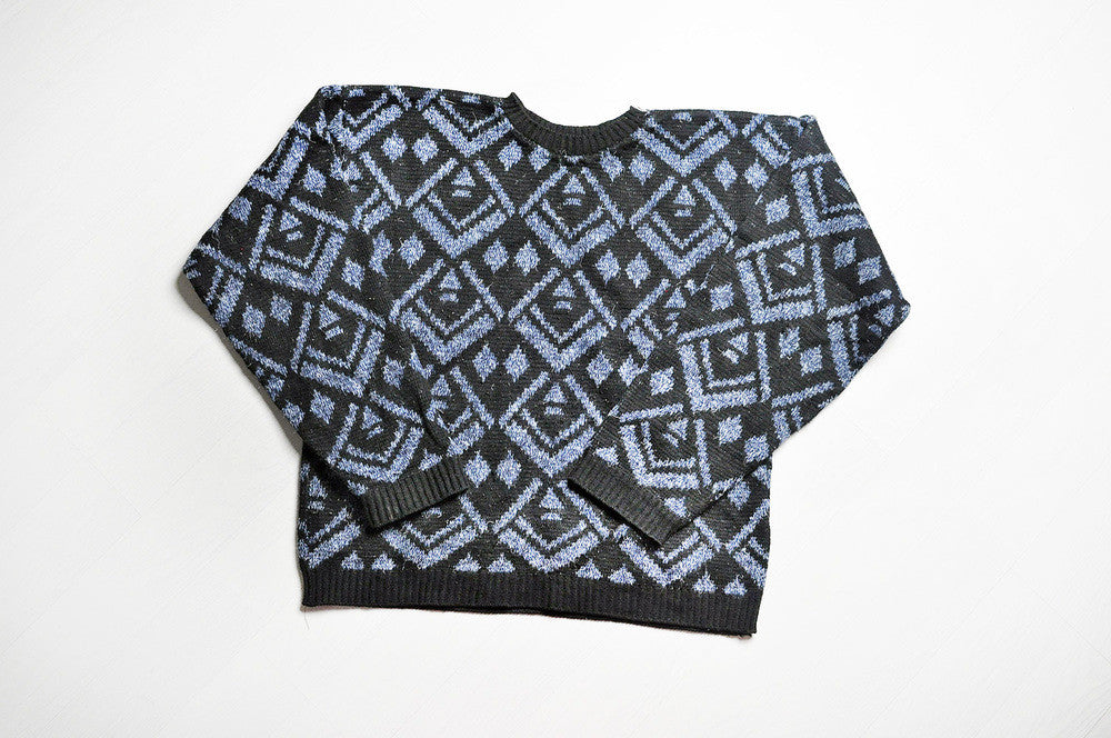 Vintage Blue/Black Diamond Pattern Knit Jumper/Sweater
